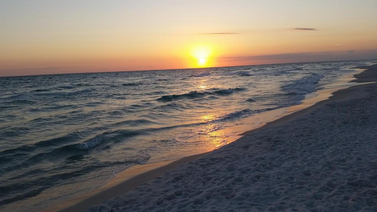 A Wave From It All Beach Resort Gulf Shores Esterno foto